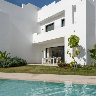 Short-term rent of semi-detached house in Nueva Andalucía