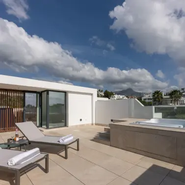 Short-term rent of semi-detached house in Nueva Andalucía