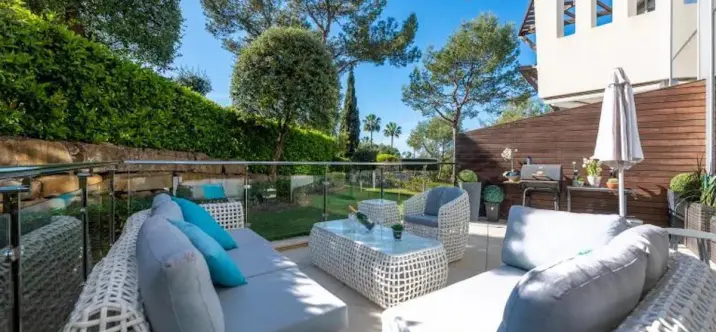 Краткосрочная аренда таунхауса в Sierra Blanca 1