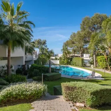 Краткосрочная аренда таунхауса в Sierra Blanca