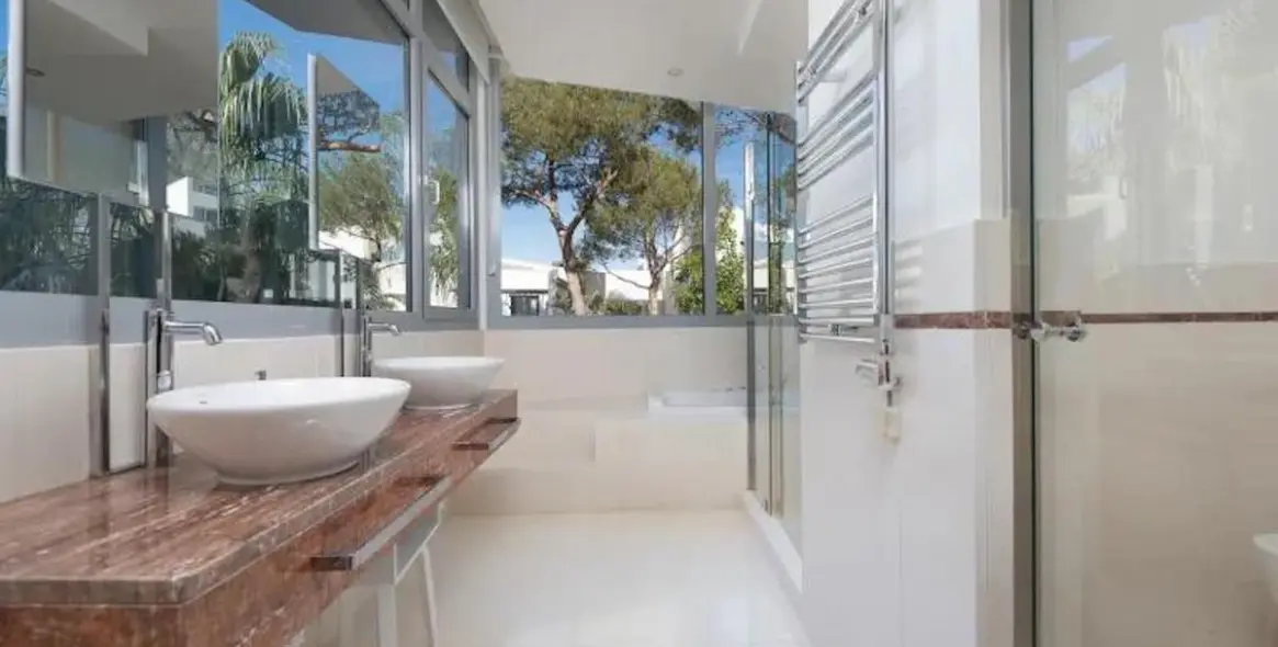 Краткосрочная аренда таунхауса в Sierra Blanca 18