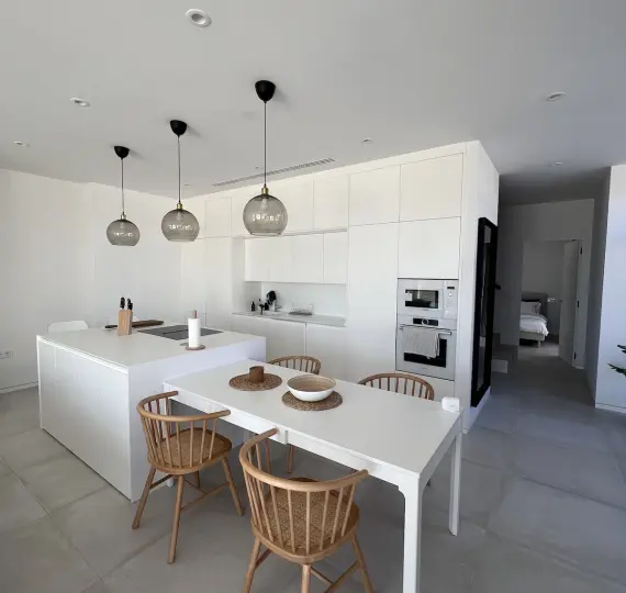 Краткосрочная аренда  отдельно стоящей виллы в Calahonda