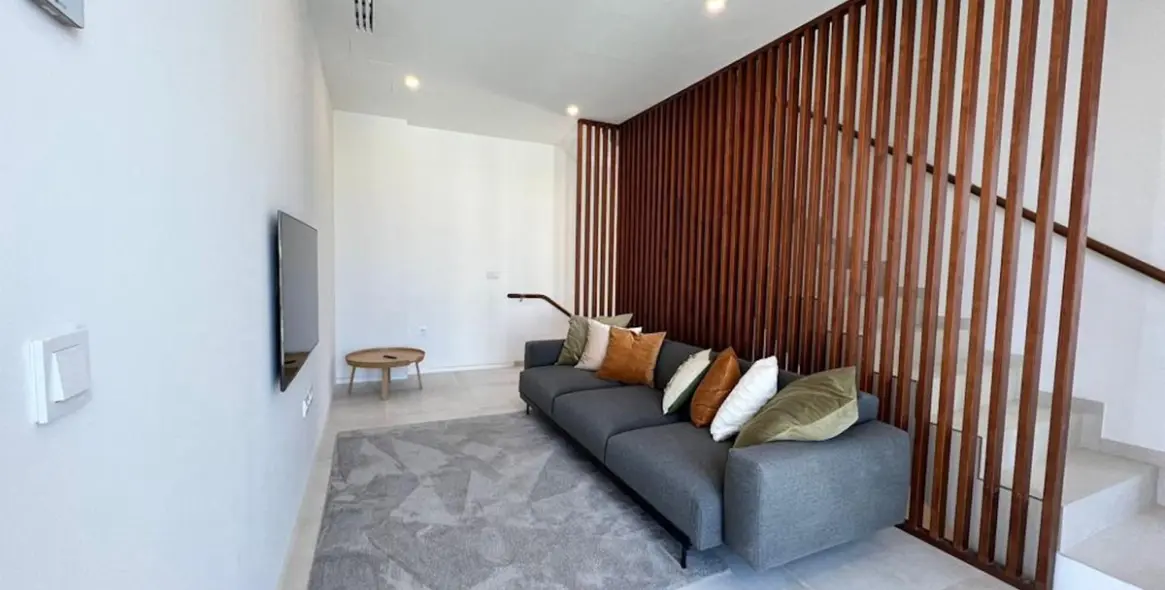 Краткосрочная аренда  отдельно стоящей виллы в Calahonda 9