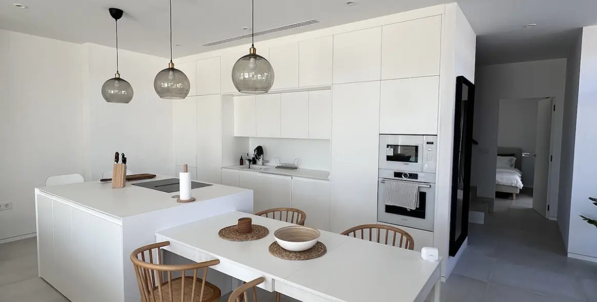 Краткосрочная аренда  отдельно стоящей виллы в Calahonda 6