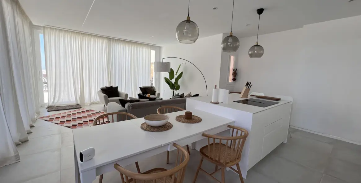 Краткосрочная аренда  отдельно стоящей виллы в Calahonda 8