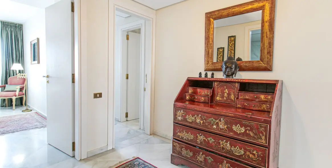 Short-term rent of middle floor apartment in Marbella 16