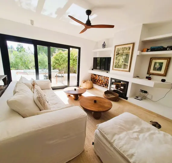 Short-term rent of middle floor apartment in The Golden Mile