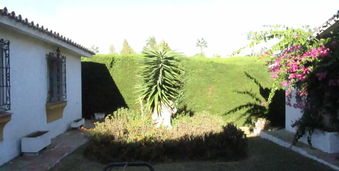 Краткосрочная аренда  отдельно стоящей виллы в San Pedro de Alcántara 40