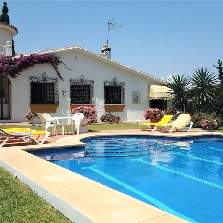 Short-term rent of detached villa in San Pedro de Alcántara