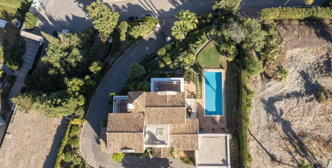 Краткосрочная аренда  отдельно стоящей виллы в Benahavís 7