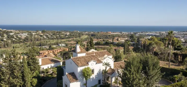 Alquiler a corto plazo de villa independiente en Benahavís 3