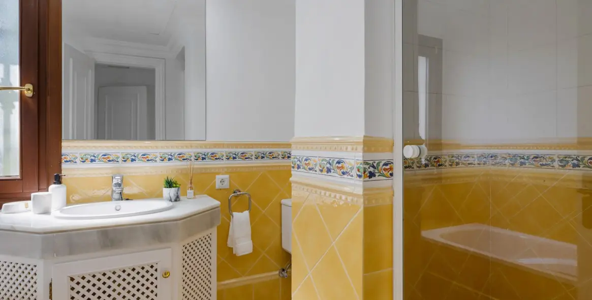 Краткосрочная аренда  отдельно стоящей виллы в Benahavís 52