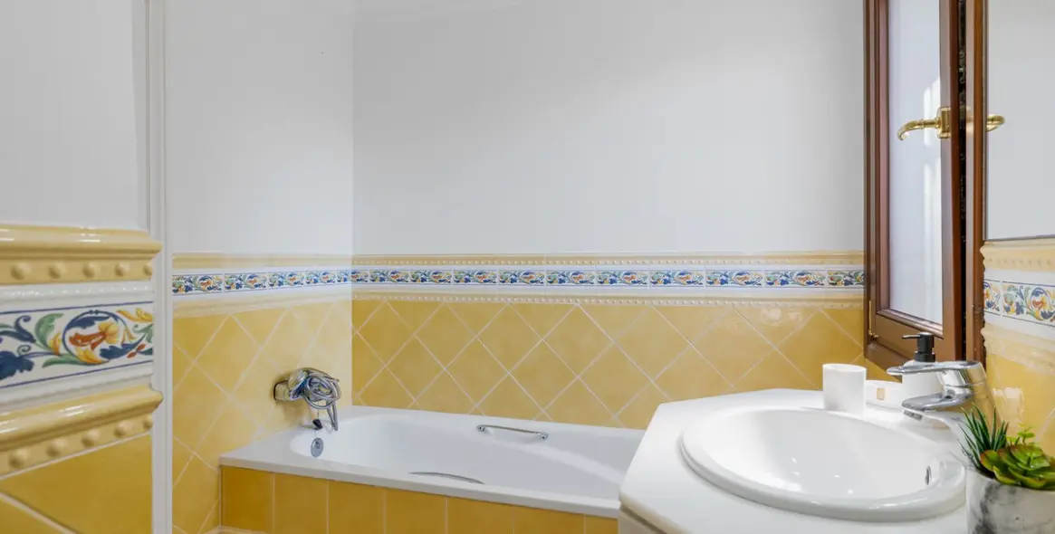 Краткосрочная аренда  отдельно стоящей виллы в Benahavís 53