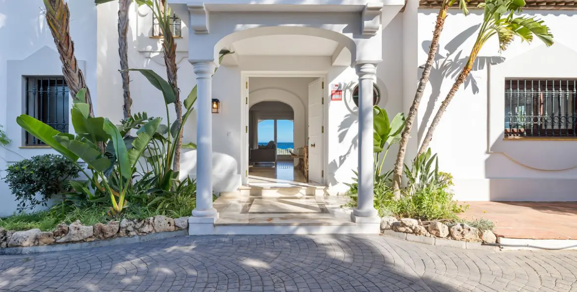 Краткосрочная аренда  отдельно стоящей виллы в Benahavís 99