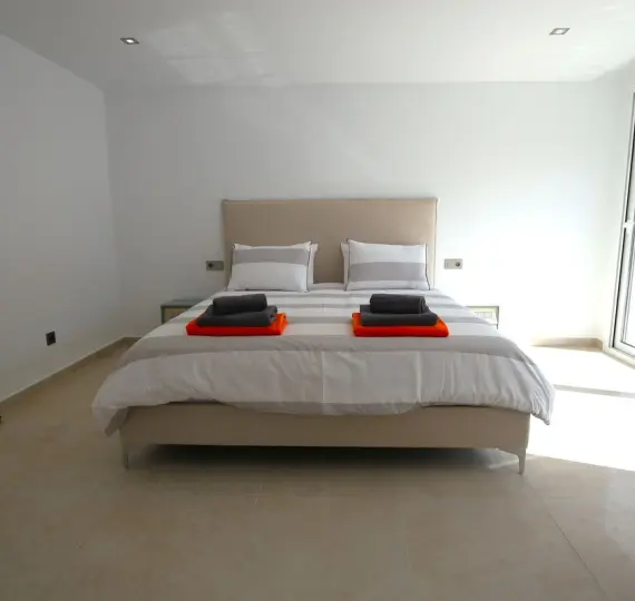 Short-term rent of townhouse in Marbella