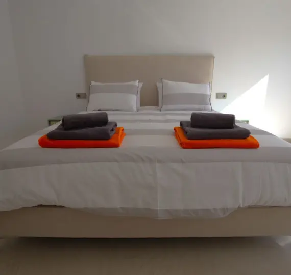 Short-term rent of townhouse in Marbella