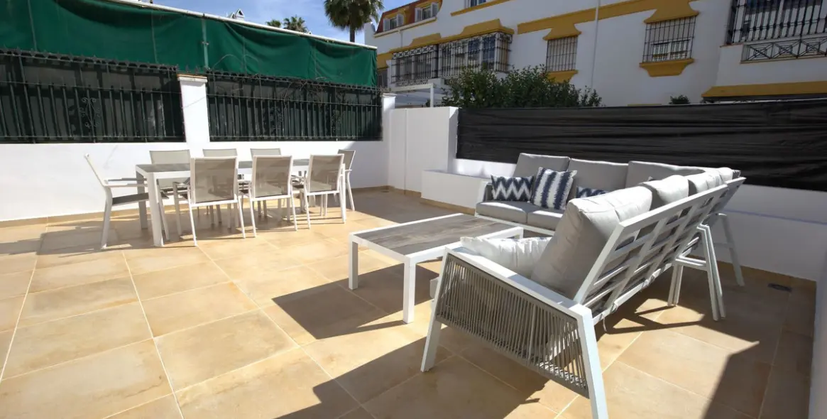 Short-term rent of townhouse in Marbella 2