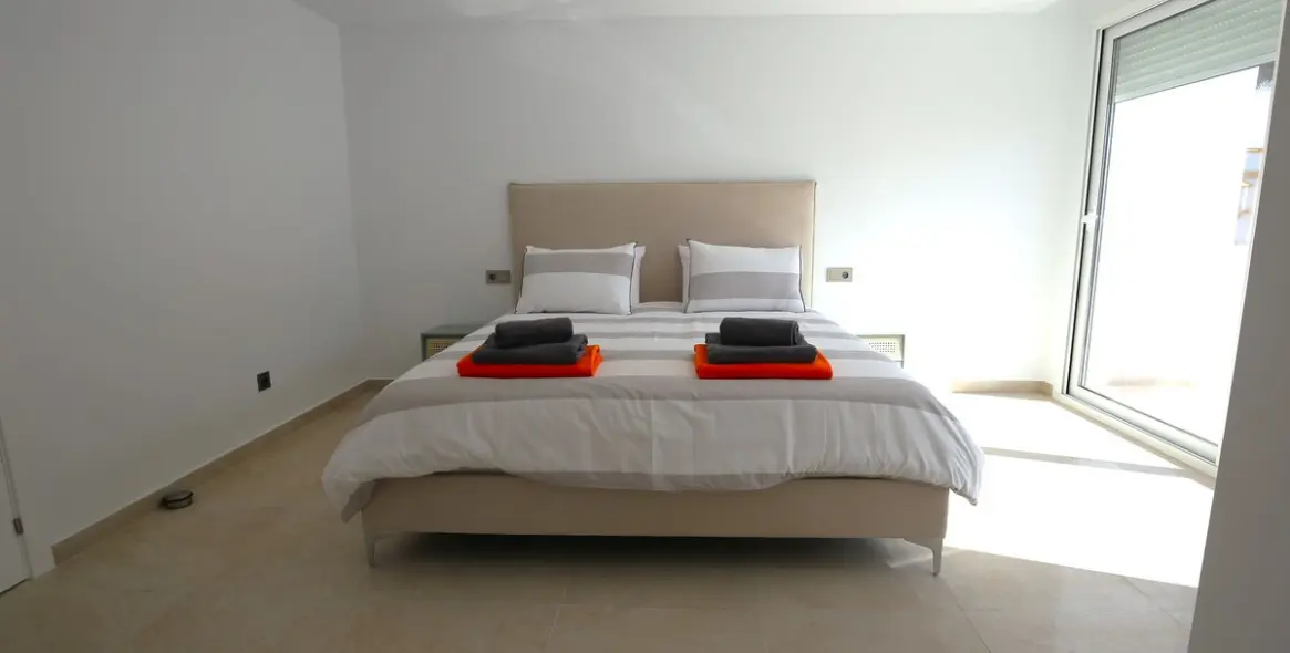 Short-term rent of townhouse in Marbella 4