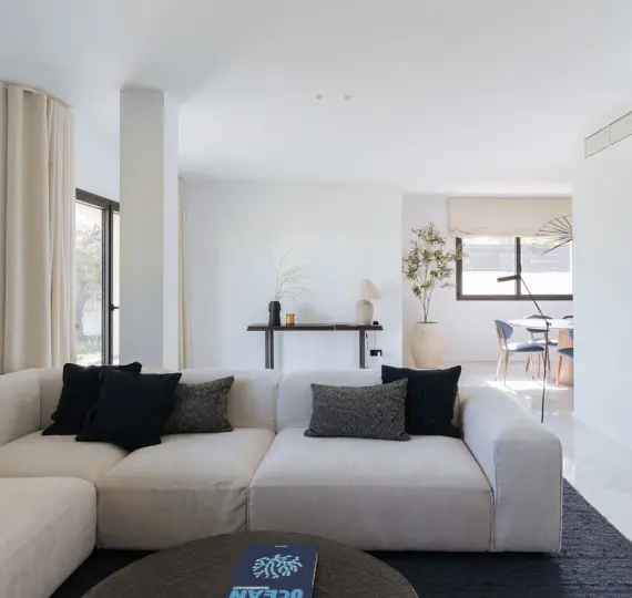 Short-term rent of detached villa in Marbella