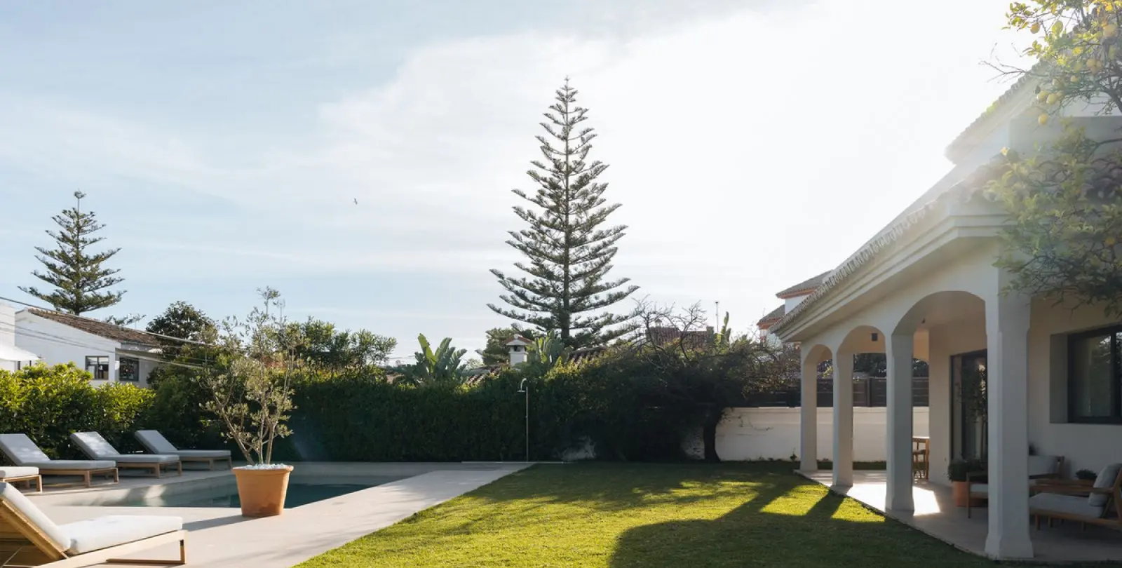 Краткосрочная аренда  отдельно стоящей виллы в Marbella 40