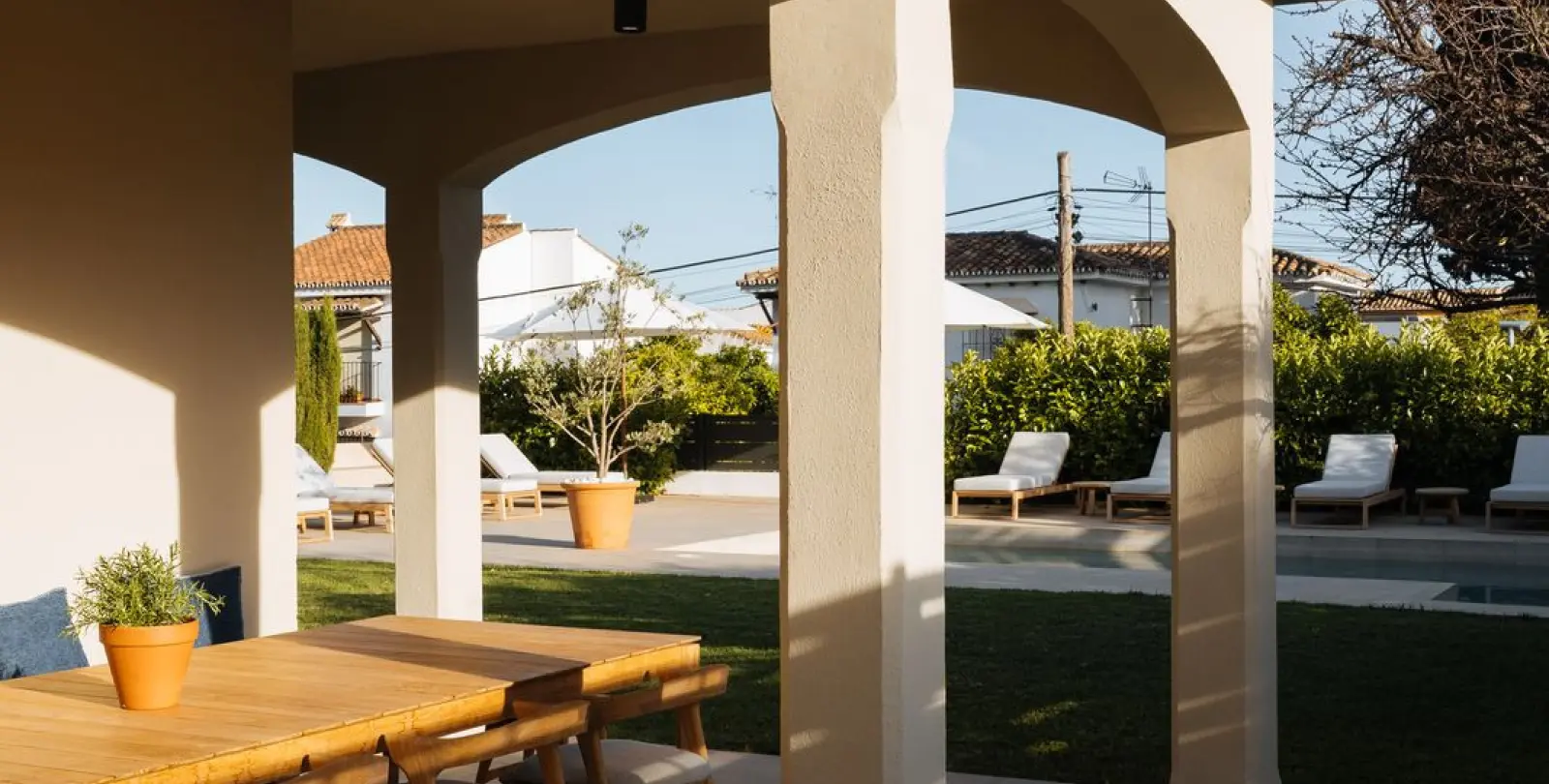Краткосрочная аренда  отдельно стоящей виллы в Marbella 42