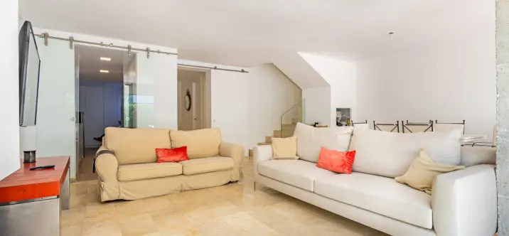 Краткосрочная аренда таунхауса в The Golden Mile 3