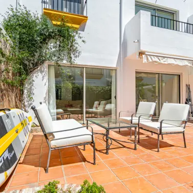 Short-term rent of townhouse in The Golden Mile