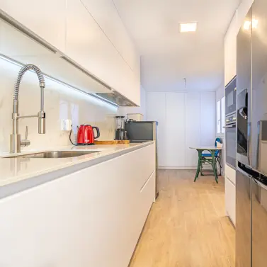 Short-term rent of townhouse in The Golden Mile