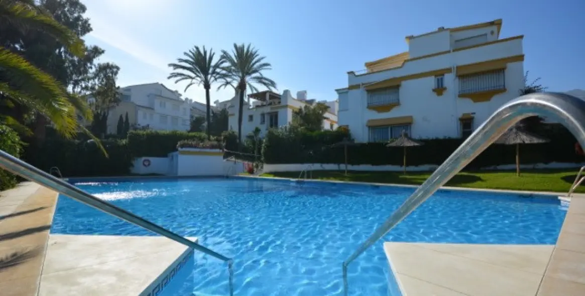 Краткосрочная аренда таунхауса в The Golden Mile 25