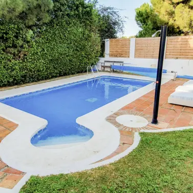 Краткосрочная аренда  отдельно стоящей виллы в Calahonda