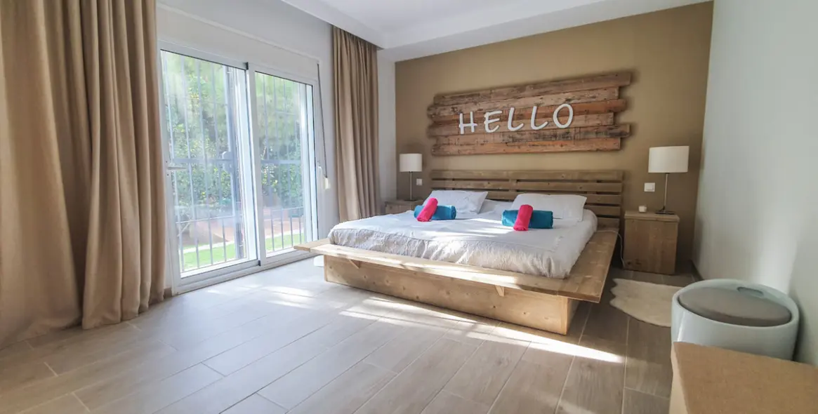 Short-term rent of detached villa in Calahonda 12