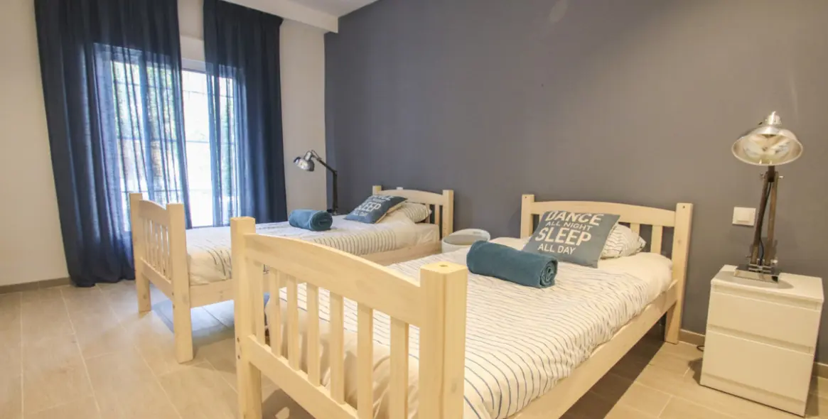 Short-term rent of detached villa in Calahonda 14