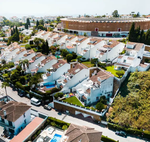 Short-term rent of townhouse in Marbella