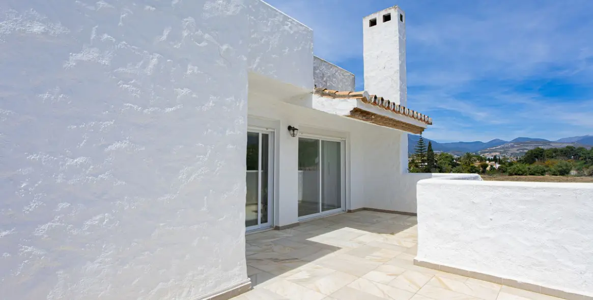 Short-term rent of townhouse in Marbella 48