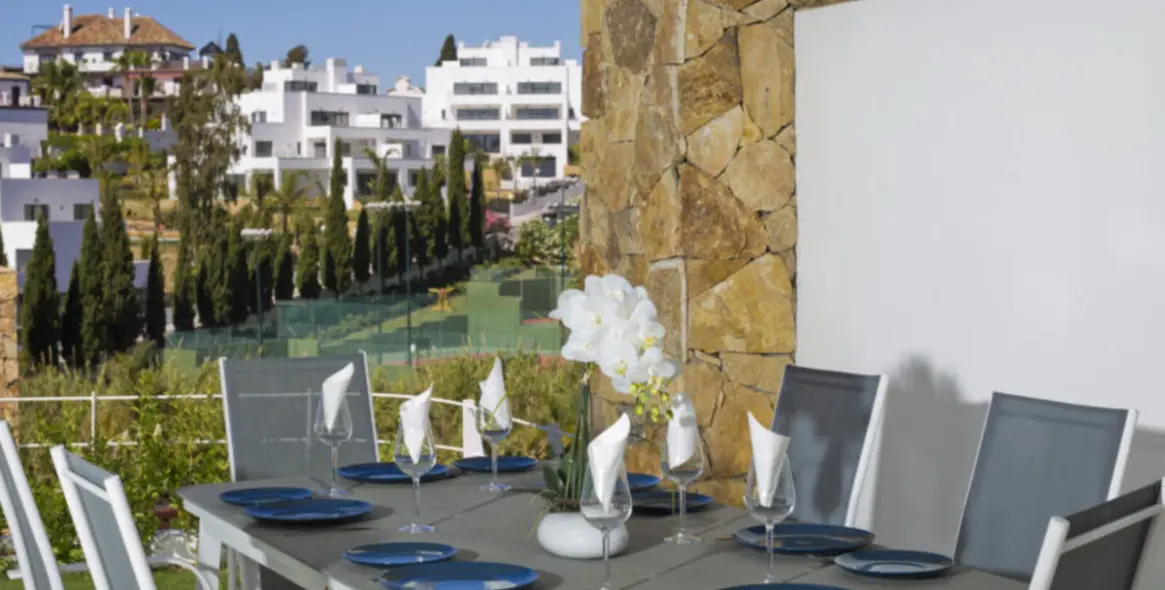 Short-term rent of townhouse in The Golden Mile 6