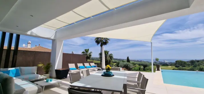 Краткосрочная аренда  отдельно стоящей виллы в Estepona 1