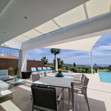 Alquiler a corto plazo de villa independiente en Estepona