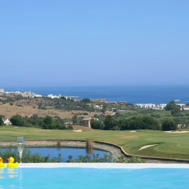 Alquiler a corto plazo de villa independiente en Estepona