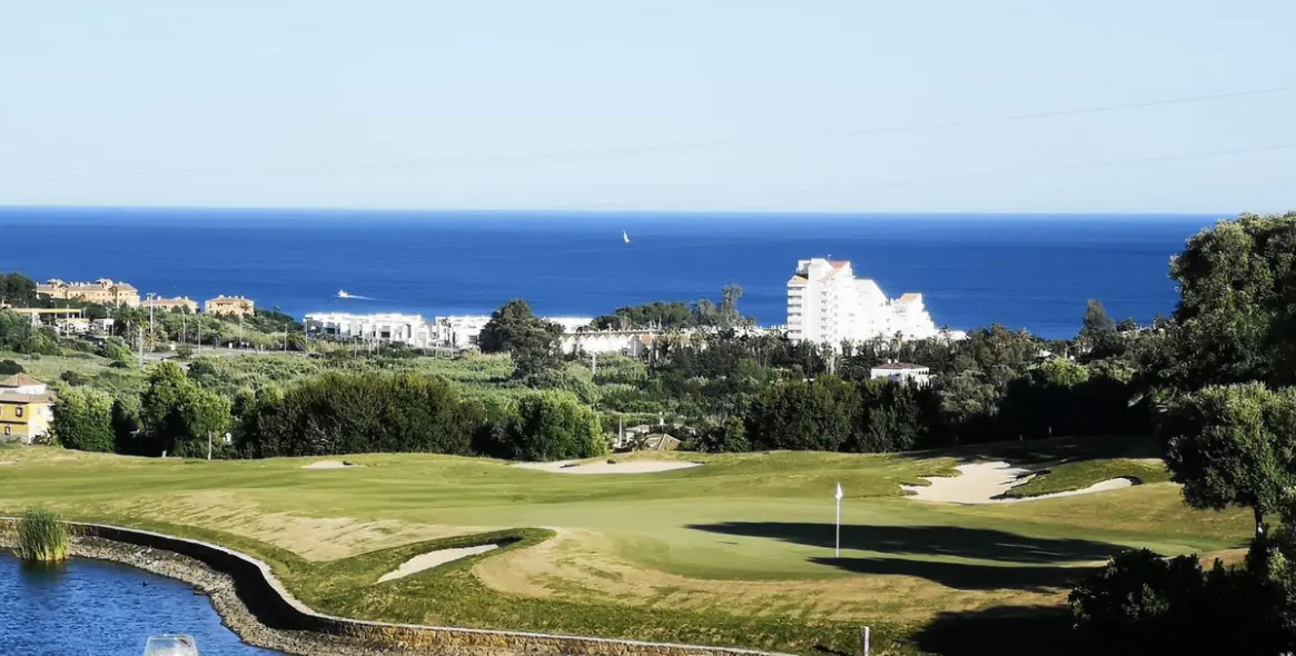 Краткосрочная аренда  отдельно стоящей виллы в Estepona 28