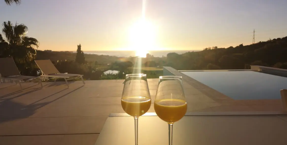 Краткосрочная аренда  отдельно стоящей виллы в Estepona 47