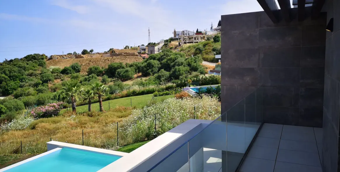 Краткосрочная аренда  отдельно стоящей виллы в Estepona 49