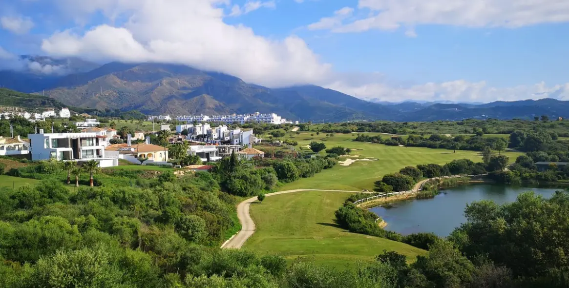 Краткосрочная аренда  отдельно стоящей виллы в Estepona 57