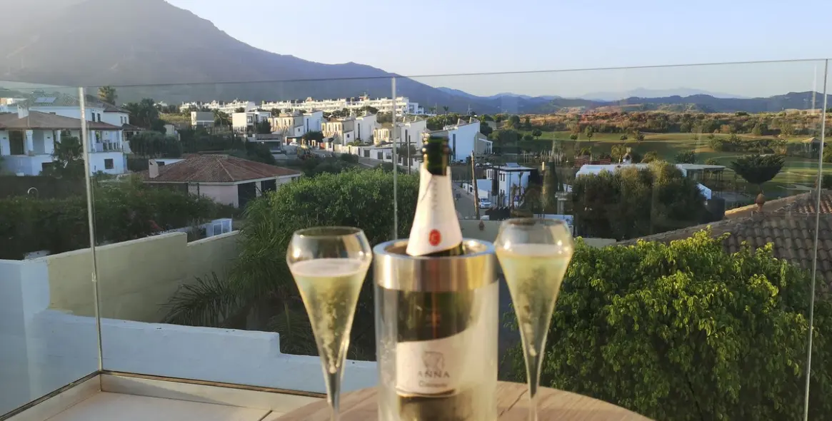 Краткосрочная аренда  отдельно стоящей виллы в Estepona 63