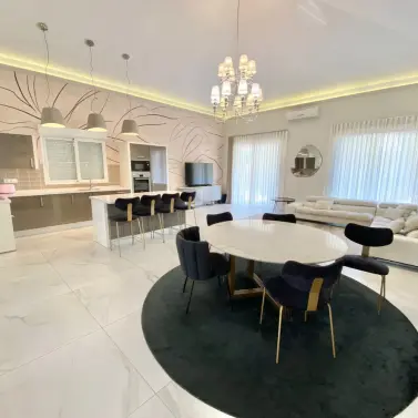 Долгосрочная аренда  отдельно стоящей виллы в San Pedro de Alcántara