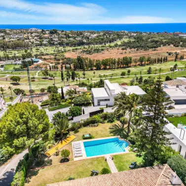 Краткосрочная аренда  отдельно стоящей виллы в El Paraiso