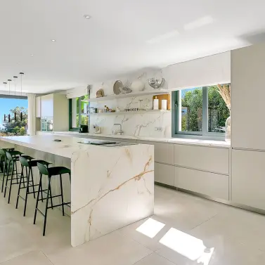 Краткосрочная аренда  отдельно стоящей виллы в Cabopino