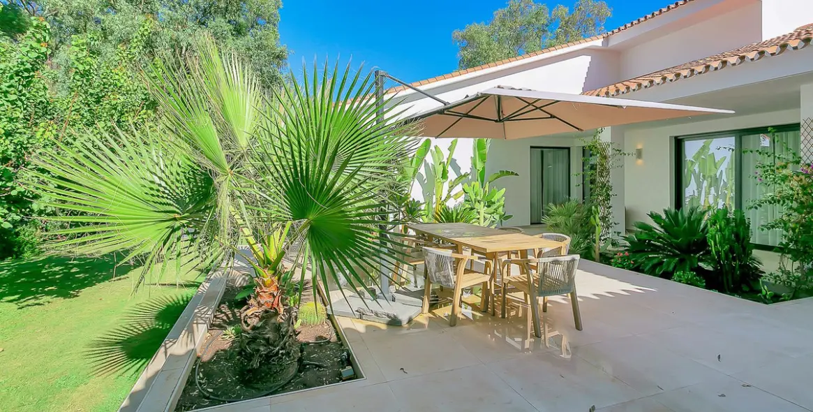 Short-term rent of detached villa in Cabopino 15