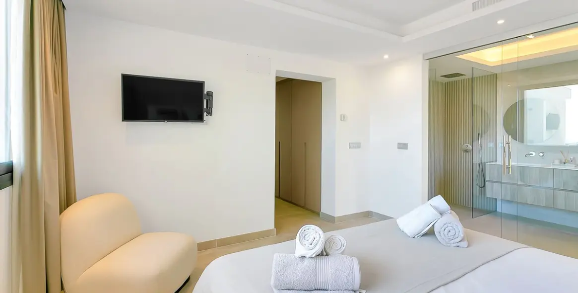 Short-term rent of detached villa in Cabopino 51