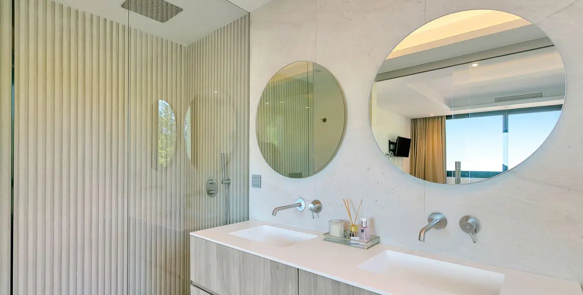 Short-term rent of detached villa in Cabopino 53