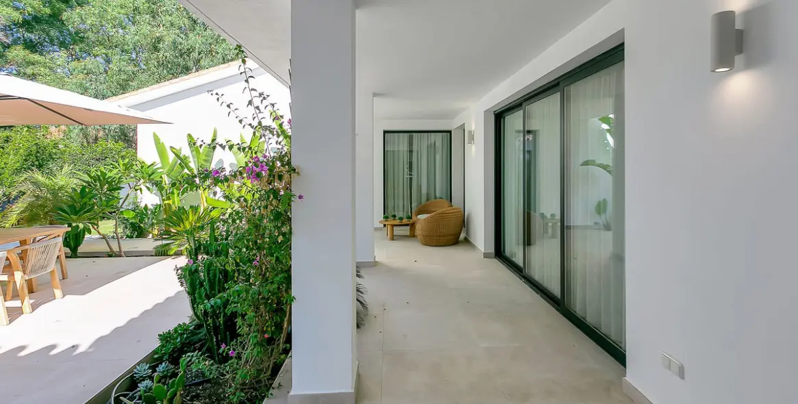 Short-term rent of detached villa in Cabopino 92